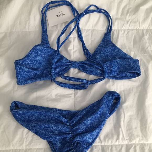 Bathing suit - Picture 3 of 5